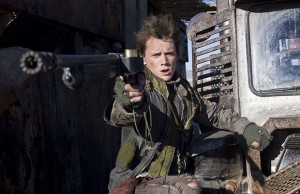 Anton Yelchin jako młody Kyle Reese